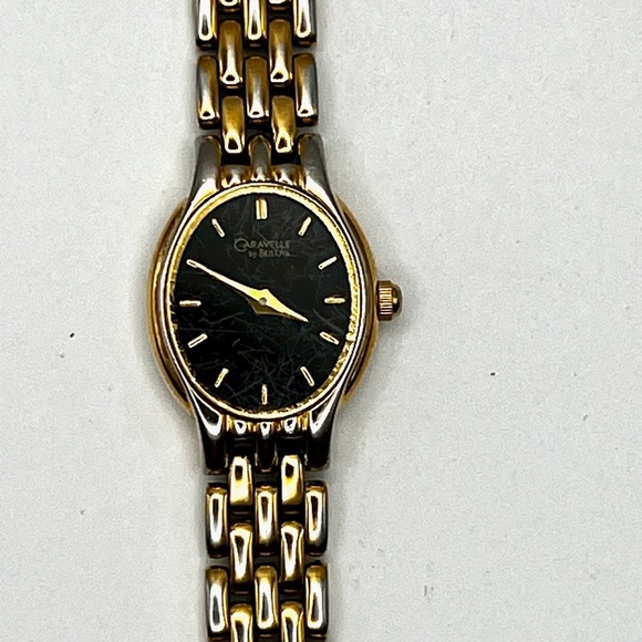 Caravelle by Bulova Vintage Petite Oval Black Gold tones Ladies Watch Working - Picture 7 of 9
